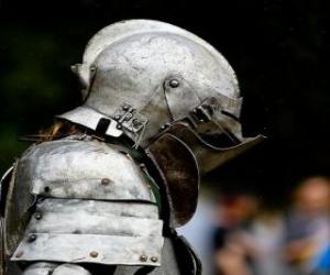 пазл Воин защищен броней, и шлем